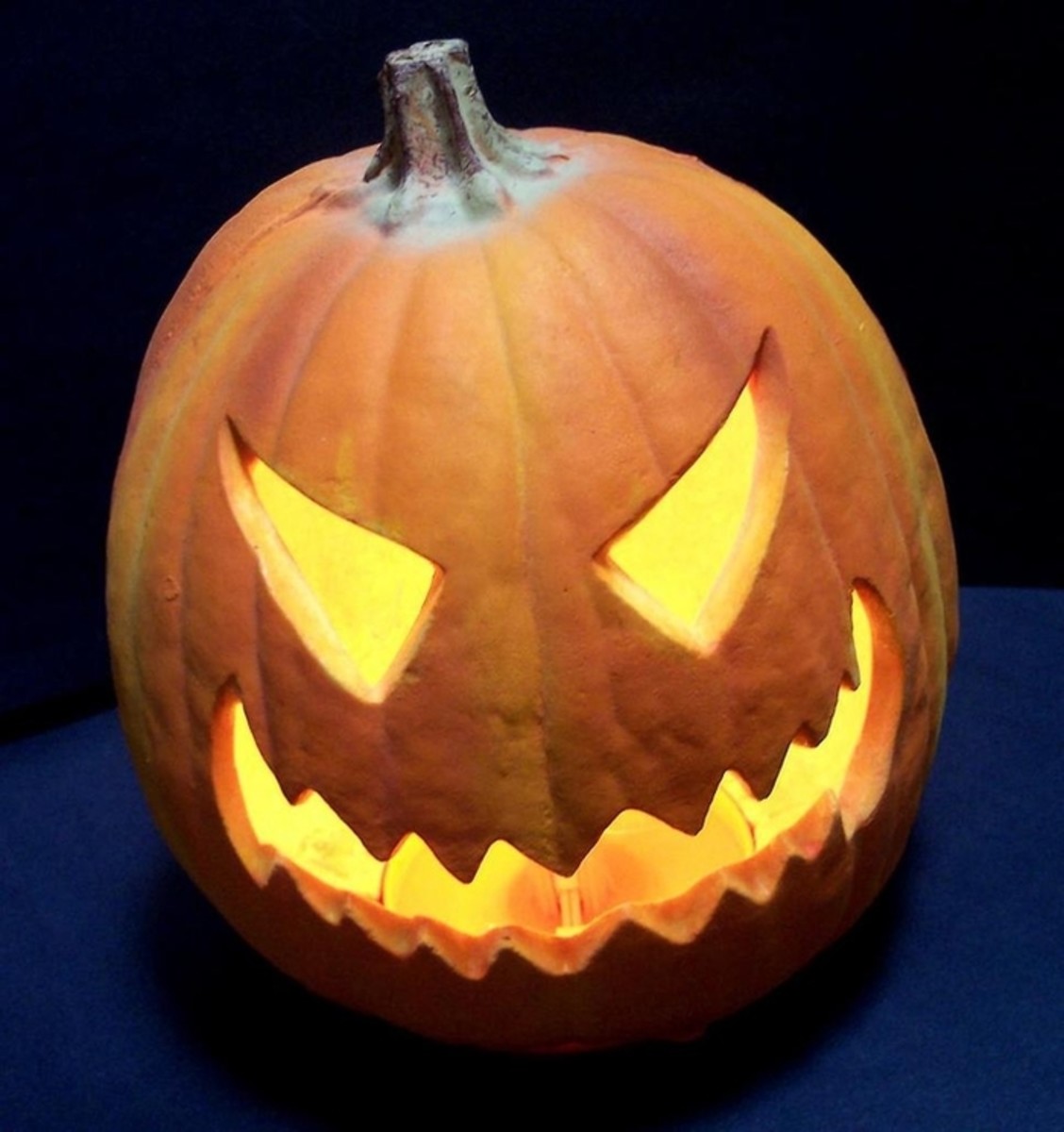 pumpkin carving ideas and patterns for halloween